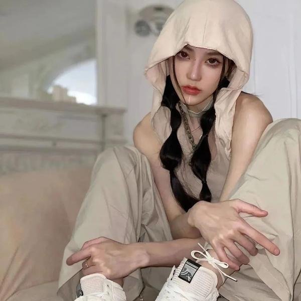 踏着波涛的少年